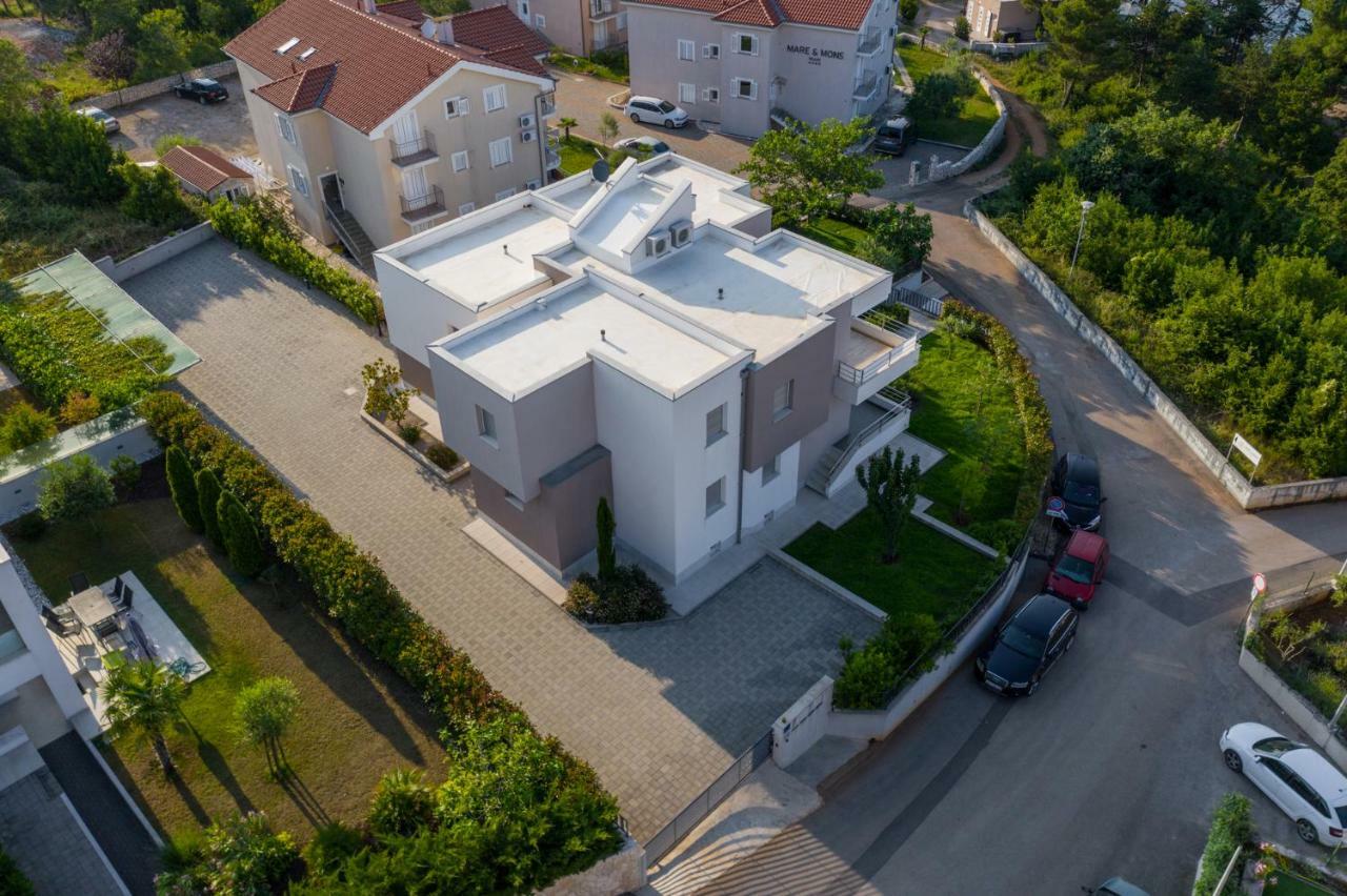 Apartment Rova مالينسكا المظهر الخارجي الصورة