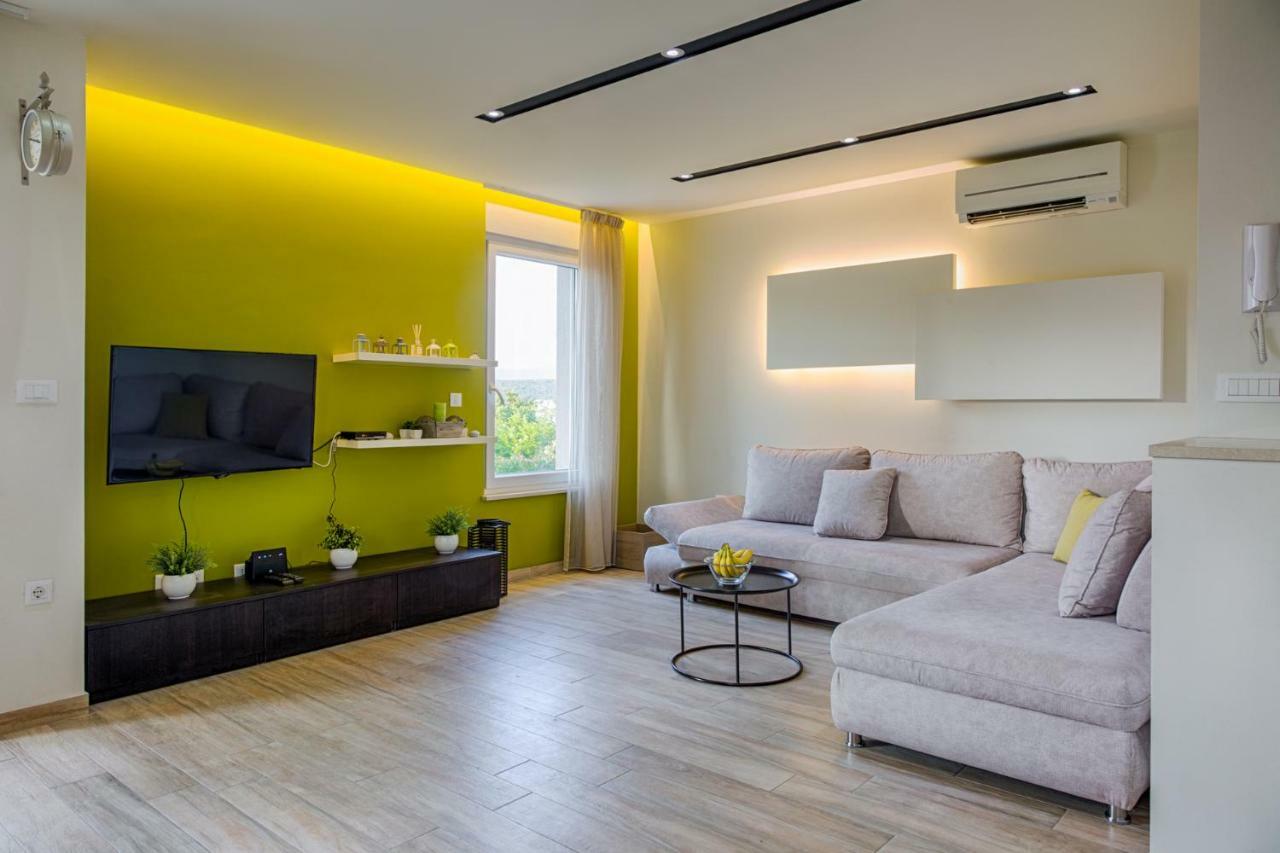 Apartment Rova مالينسكا المظهر الخارجي الصورة